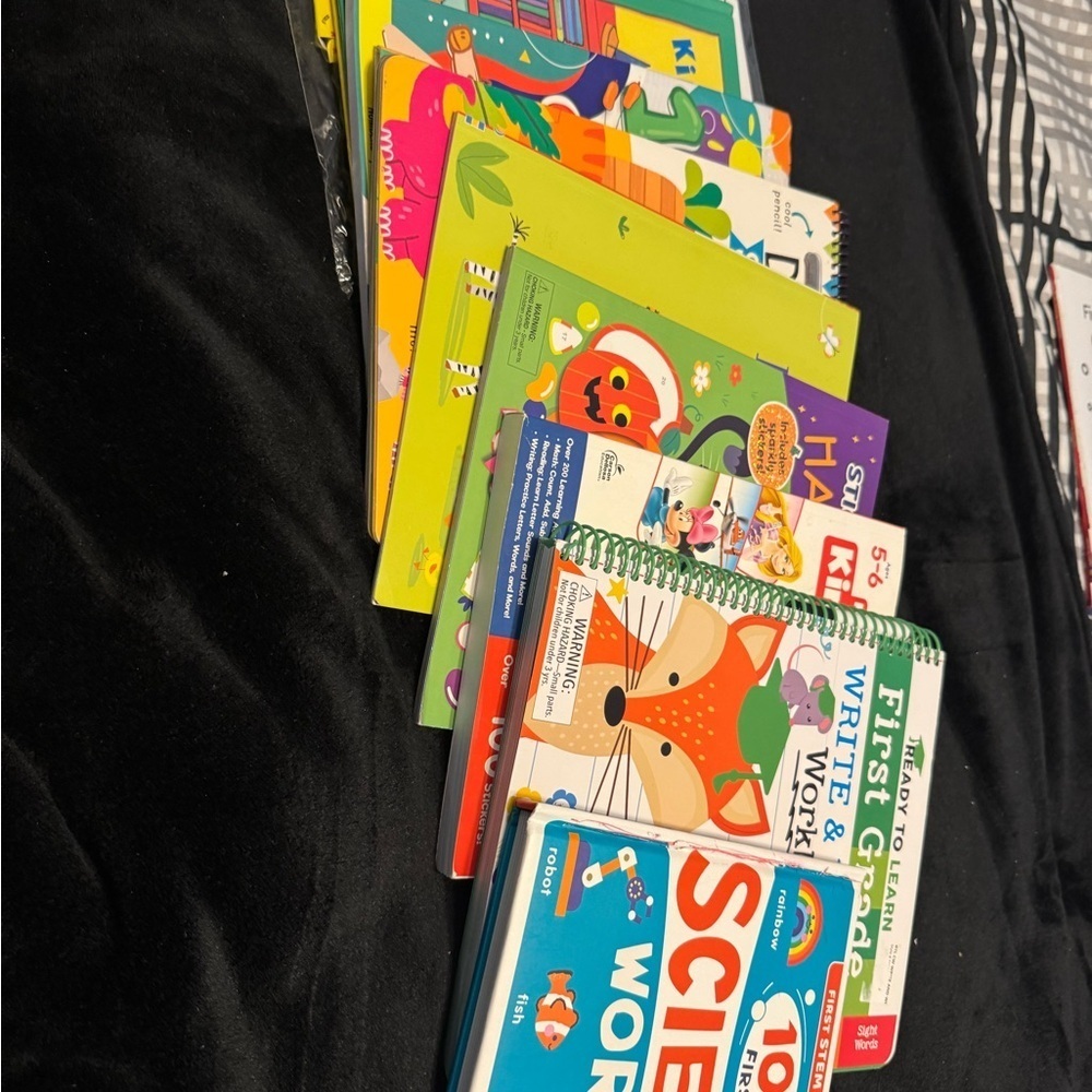 📚 Kids Learning Book Bundle – Wipe-Clean, Sticker & Activity Books K-1 - Picture 12 of 12